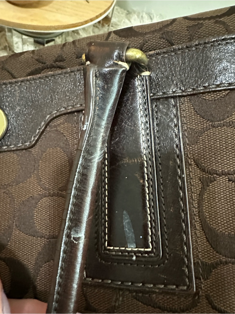 Coach Purse 11063 Brown Hampton Signature
Shoulder Tote Turnlock As Is Damaged - Picture 14 of 17